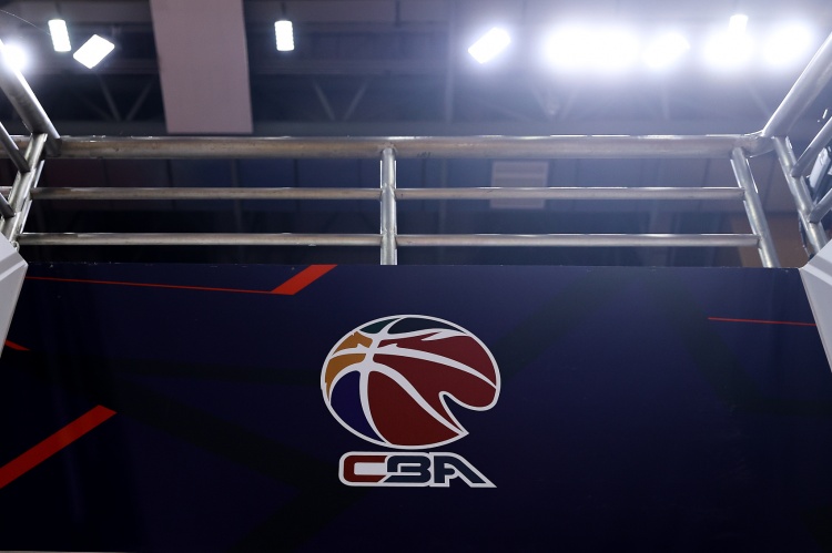 DB电子官网除了WCBA 中国篮协计划继续邀请外籍裁判执裁本赛季CBA联赛